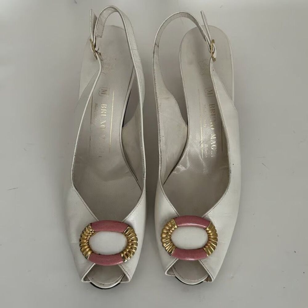 Bruno Magli Vintage White Leather Slingback Heels Womens 7 Pink Cone Heel Peep